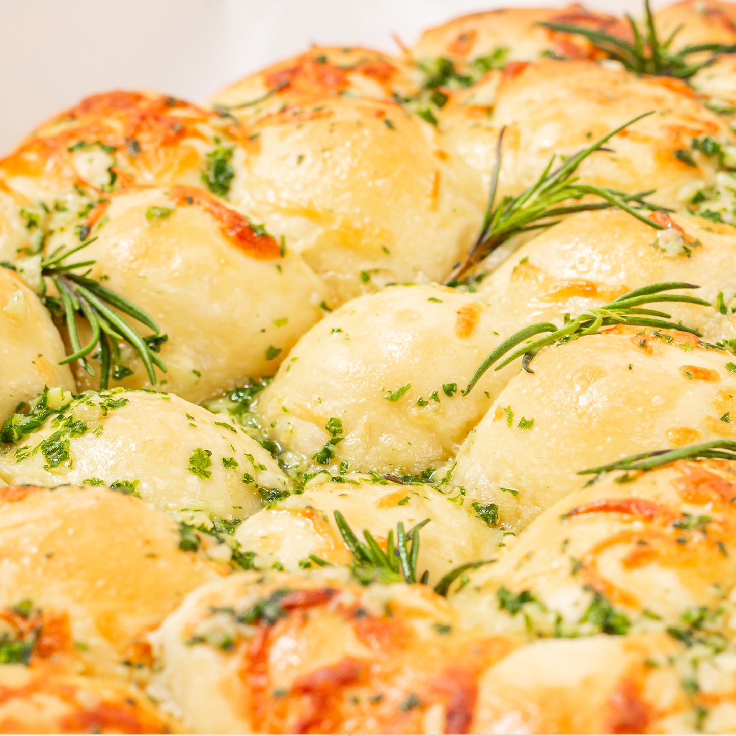 Pull-Apart Christmas Tree Bread
